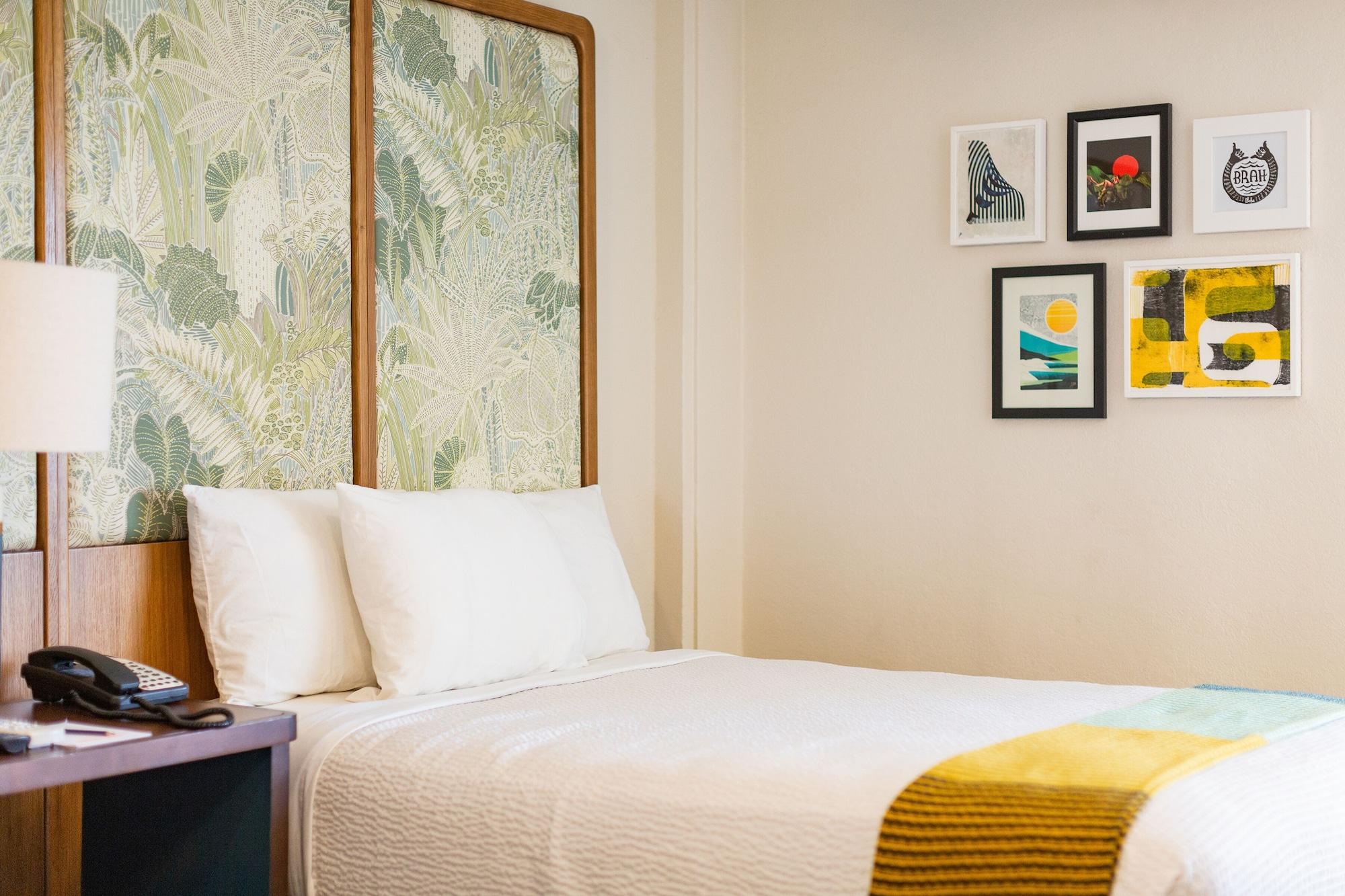 White Sands Hotel Хонолулу Екстериор снимка